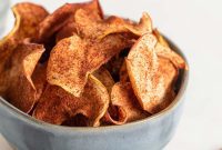 Baked Cinnamon Apple Crisps