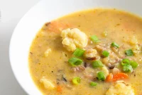 Velvety Cauliflower & Wild Rice Soup