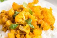 Comforting Cauliflower Potato Curry