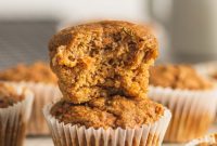 Spiced Vegan Carrot Zucchini Muffins