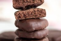 Plant-Based Peppermint Chocolate Crisps