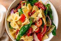 Tuscan Sun-Dried Tomato Pasta Salad