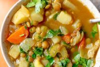 Hearty Lentil Potato Soup