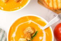 Velvety Vegan Tomato Soup