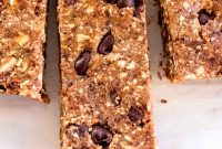 Deliciously Simple No Bake Granola Bars