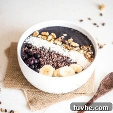 Vegan Blueberry Banana Spinach Smoothie Bowl
